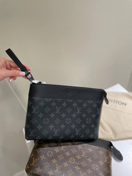 Папка Louis Vuitton Артикул BMS-146276. Вид 1