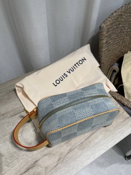  Несессер  Louis Vuitton Артикул BMS-146935. Вид 5