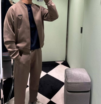 Костюм спортивный Prada Артикул BMS-147188. Вид 1