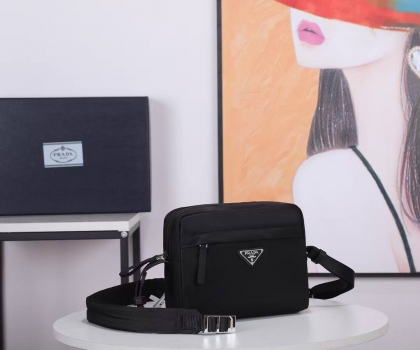 Сумка мужская Prada Артикул BMS-147971. Вид 1