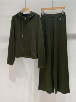 Костюм женский Loro Piana Артикул BMS-148907. Вид 1