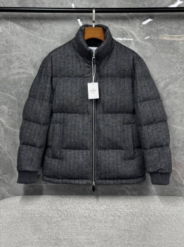 Пуховик  Berluti Артикул BMS-150554. Вид 1 Пуховик  Berluti Артикул BMS-150554. Вид 1