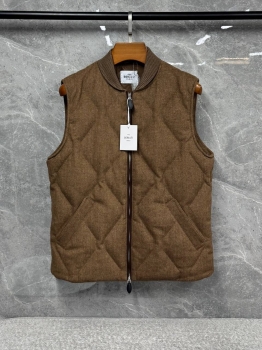 Жилет   Berluti Артикул BMS-150559. Вид 1 Жилет   Berluti Артикул BMS-150559. Вид 1