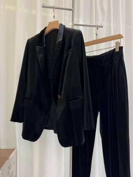  Костюм женский Brunello Cucinelli Артикул BMS-107217. Вид 1