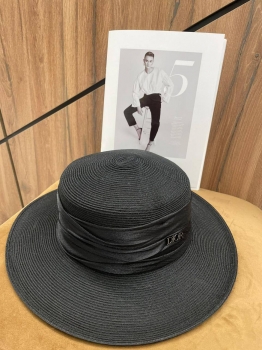 Шляпа Christian Dior Артикул BMS-131371. Вид 1
