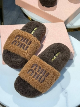 Меховые тапочки  Miu Miu Артикул BMS-146065. Вид 1
