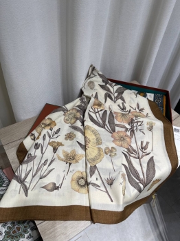 Платок Loro Piana Артикул BMS-150309. Вид 1