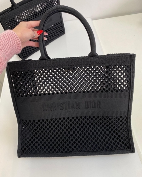 Сумка женская  Book Tote  41 см Christian Dior Артикул BMS-66770. Вид 1
