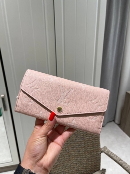 Кошелек  Louis Vuitton Артикул BMS-143144. Вид 1