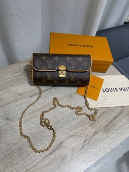 Сумка женская Louis Vuitton Артикул BMS-147847. Вид 1