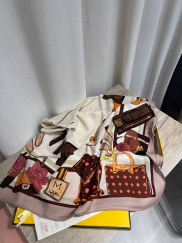 Платок Fendi Артикул BMS-150319. Вид 1