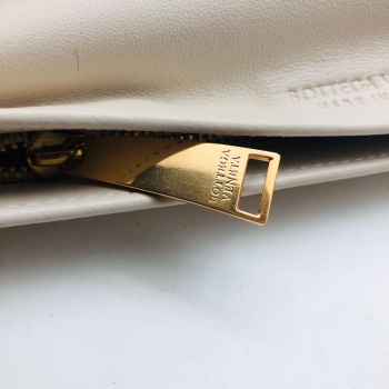  Сумка женская BORSA BV TWIST Bottega Veneta Артикул BMS-47434. Вид 2