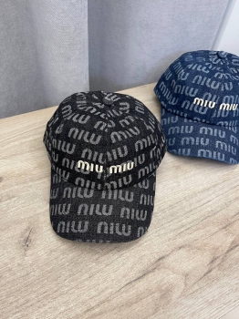 Бейсболка Miu Miu Артикул BMS-131471. Вид 1