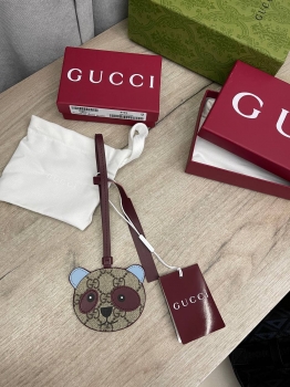 Брелок Gucci Артикул BMS-137716. Вид 1