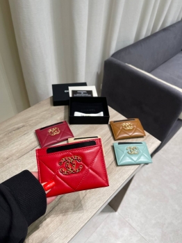 Визитница  Chanel Артикул BMS-143756. Вид 1