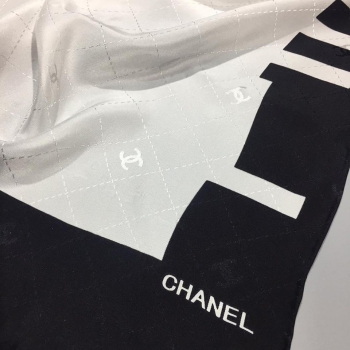 Платок Chanel Артикул BMS-32388. Вид 2
