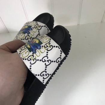 Шлёпанцы детские Gucci Артикул BMS-32647. Вид 2