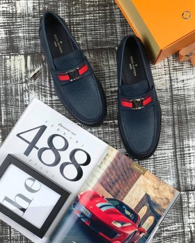 Лоферы мужские   Louis Vuitton Артикул BMS-35723. Вид 2