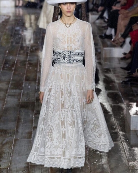  Платье Christian Dior Артикул BMS-37819. Вид 1