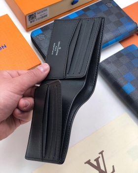 Кошелёк Louis Vuitton Артикул BMS-38599. Вид 2