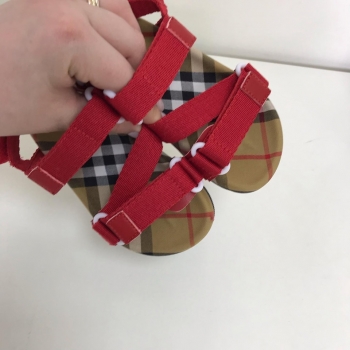Сандалии Burberry Артикул BMS-38669. Вид 3