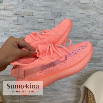 Кроссовки женские Adidas Yeezy Boost  Артикул BMS-39543. Вид 1