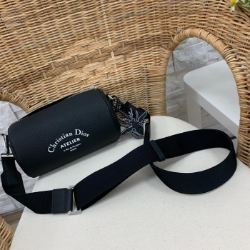  Поясная сумка Christian Dior  Артикул BMS-40026. Вид 1