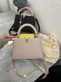 Сумка женская Capucines Louis Vuitton Артикул BMS-132120. Вид 1