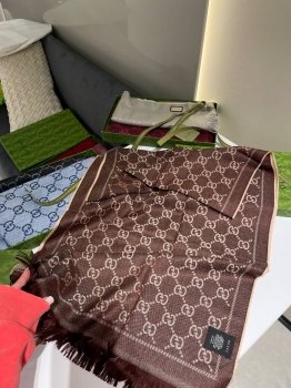 Шарф  Gucci Артикул BMS-150835. Вид 1