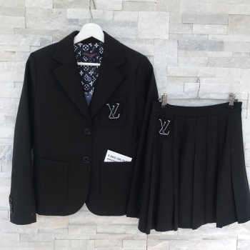 Костюм женский Louis Vuitton Артикул BMS-40441. Вид 1