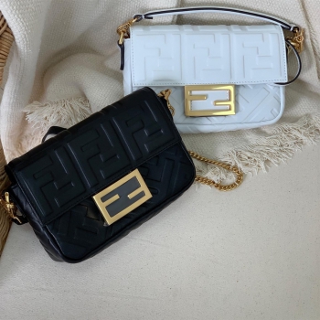  Сумка женская Baguette mini Fendi Артикул BMS-40704. Вид 1
