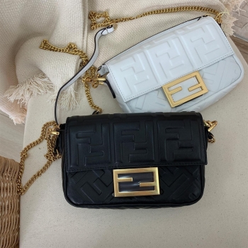  Сумка женская Baguette mini Fendi Артикул BMS-40704. Вид 2
