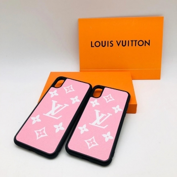 Чехол на iPhone  Louis Vuitton Артикул BMS-40961. Вид 1