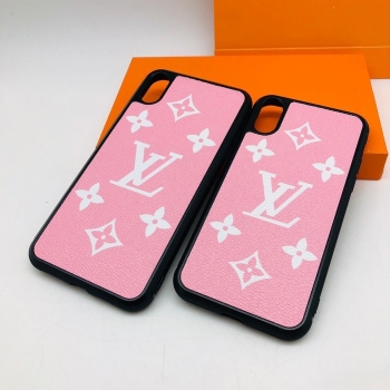 Чехол на iPhone  Louis Vuitton Артикул BMS-40961. Вид 2
