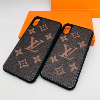 Чехол на iPhone  Louis Vuitton Артикул BMS-40962. Вид 2