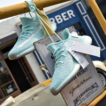  Кроссовки женские  Adidas Yeezy Boost Артикул BMS-41596. Вид 1