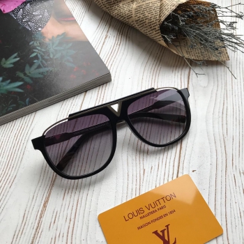 Очки Louis Vuitton Артикул BMS-41428. Вид 3