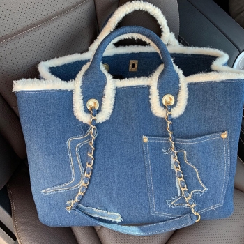 Сумка женская Chanel Артикул BMS-41297. Вид 2