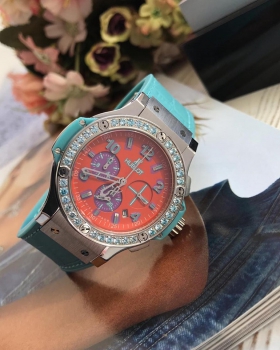 Часы женские Hublot Артикул BMS-41760. Вид 4
