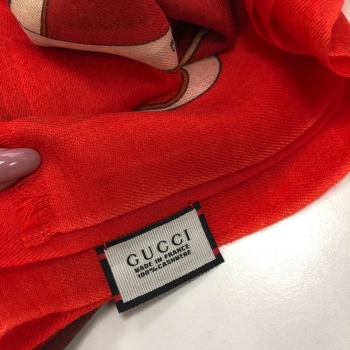 Платок Gucci Артикул BMS-41993. Вид 2