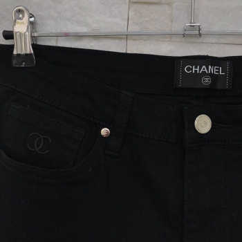 Джинсы женские  Chanel Артикул BMS-42757. Вид 2