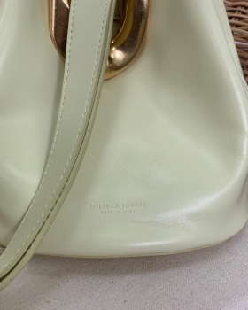 Сумка женская DROP BAG Bottega Veneta Артикул BMS-42314. Вид 4