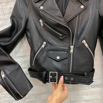 Куртка женская Yves Saint Laurent Артикул BMS-43250. Вид 2