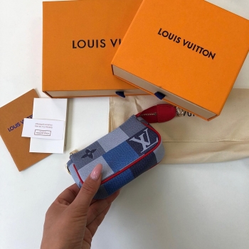 Кошелёк Louis Vuitton Артикул BMS-43497. Вид 2