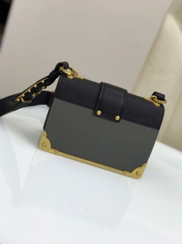 Сумка женская Prada Артикул BMS-46274. Вид 2