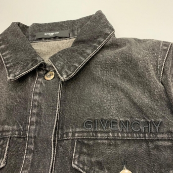 Костюм женский Givenchy Артикул BMS-43682. Вид 2