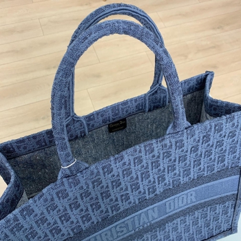  Сумка женская Book Tote Toile de Jouy  Christian Dior Артикул BMS-44831. Вид 2
