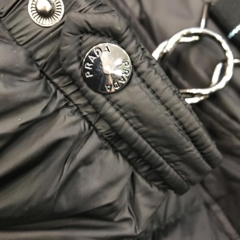 Пальто Prada Артикул BMS-45355. Вид 2