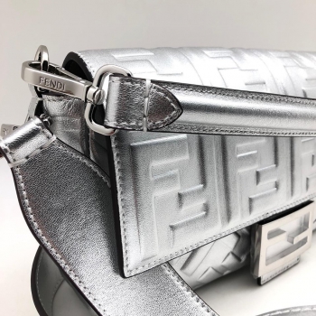 Сумка женская Baguette Fendi Артикул BMS-46269. Вид 3