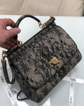 Сумка женская Dolce & Gabbana  Артикул BMS-46194. Вид 1